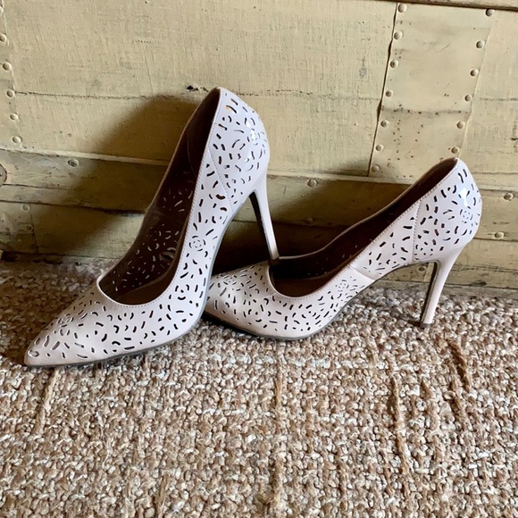 REPORT NUDE LEATH LASER CUT POINT HIGH HEELS 8.5 W - Picture 6 of 12